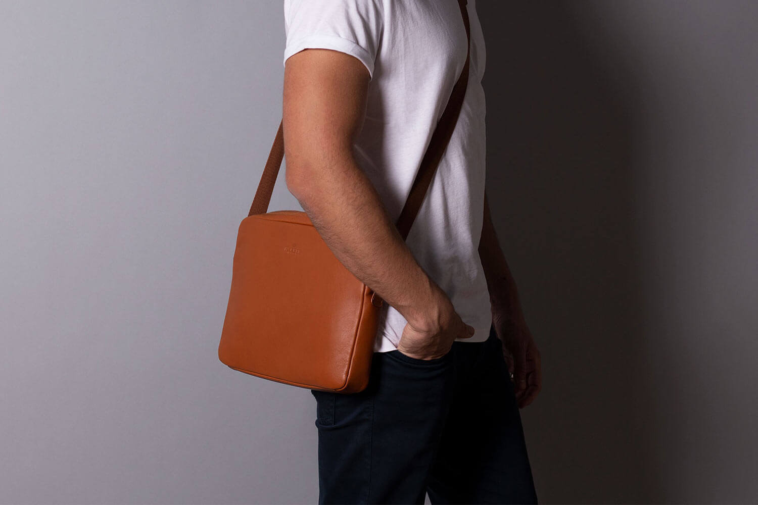 Leather Messenger Bag for iPad-2